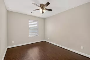10214 Pinewood Fox Dr, Houston, TX 77080 - Photo 32