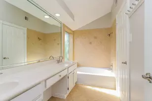 7811 Goldengrove Dr, Spring, TX 77379 - Photo 12