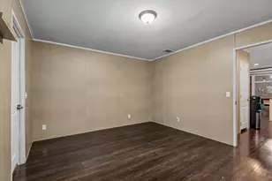 211 Woodstock, Livingston, TX 77351 - Photo 18