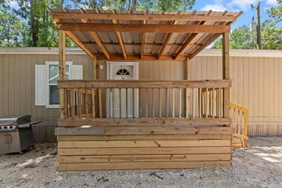 211 Woodstock, Livingston, TX 77351 - Photo 30