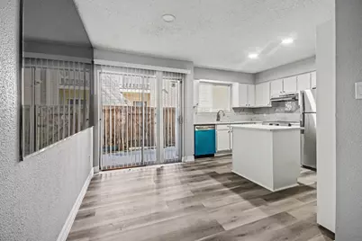 3919 Fairmont Parkway #113, Pasadena, TX 77504 - Photo 8