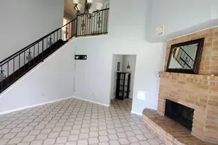 942 Grand Jct Dr, Katy, TX 77450 - Photo 2