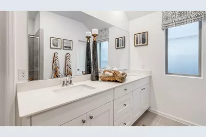 2819 Ravine Bluffs Court, League City, TX 77573 - Photo 20