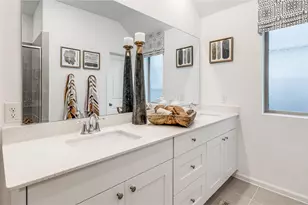 2819 Ravine Bluffs Ct, League City, TX 77573 - Photo 20