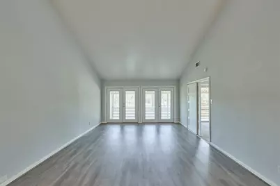 192 April Point Drive N, Montgomery, TX 77356 - Photo 2