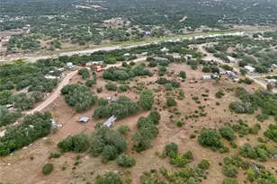 315 Lakeshore Ln Ln, Bandera, TX 78003 - Photo 8