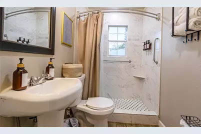 3818 Blodgett Street, Houston, TX 77004 - Photo 18