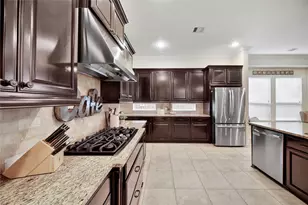 28730 Maple Red Dr, Katy, TX 77494 - Photo 12