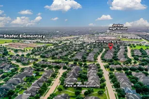 28730 Maple Red Dr, Katy, TX 77494 - Photo 4