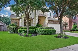 28730 Maple Red Dr, Katy, TX 77494 - Photo 4