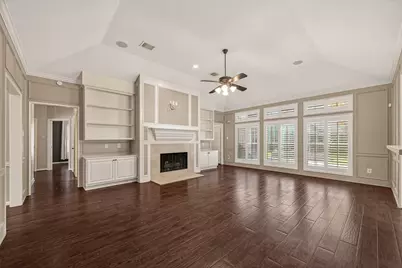 15306 Greenleaf Lane, Houston, TX 77062 - Photo 16