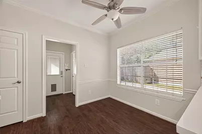15306 Greenleaf Lane, Houston, TX 77062 - Photo 18