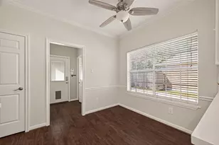 15306 Greenleaf Ln, Houston, TX 77062 - Photo 18