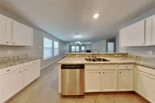 7906 Buffalo View Ln, Cypress, TX 77433 - Photo 6