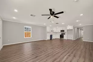 7414 S Hall St, Houston, TX 77028 - Photo 4