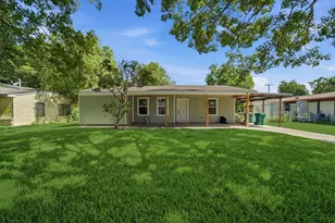 3004 Melody Dr, La Marque, TX 77568 - Photo 1