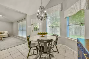 2910 Queen Victoria St, Pearland, TX 77581 - Photo 8