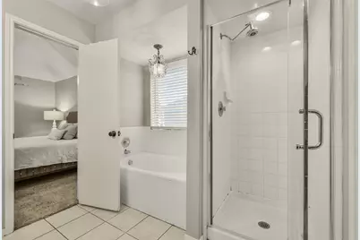 2910 Queen Victoria Street, Pearland, TX 77581 - Photo 12