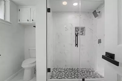 1938 Barnsley Lane, Houston, TX 77088 - Photo 8