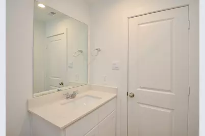 2530 Ocean Jasper Drive, Iowa Colony, TX 77583 - Photo 8