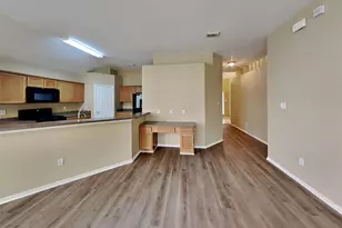 719 Chase View Dr, Bacliff, TX 77518 - Photo 4