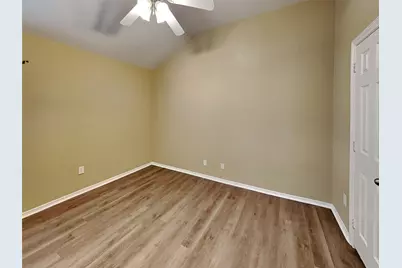 719 Chase View Drive, Bacliff, TX 77518 - Photo 12