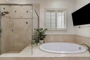 1337 W 24th St, Houston, TX 77008 - Photo 20