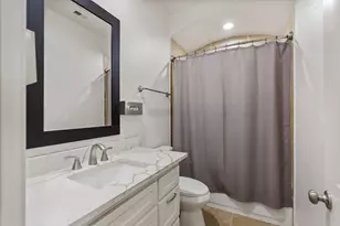 1337 W 24th St, Houston, TX 77008 - Photo 30