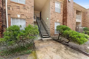 2626 Holly Hall St, Houston, TX 77054 - Photo 14
