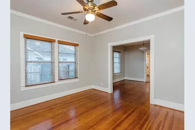 205 E 24th Street, Houston, TX 77008 - Photo 8