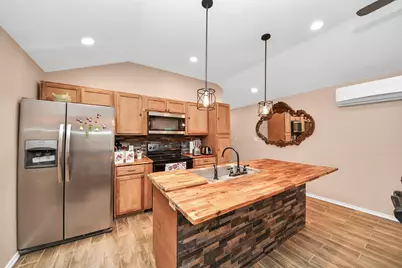 14961 Lamar Road, Willis, TX 77378 - Photo 10