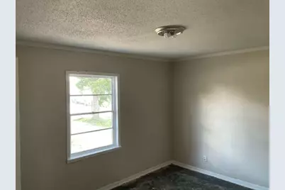 815 W 12th Street, Freeport, TX 77541 - Photo 8