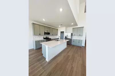 13902 Bay Crest Drive, Texas City, TX 77539 - Photo 12