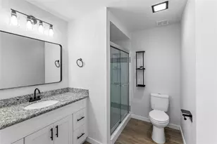 15803 Echo Hill Dr, Houston, TX 77059 - Photo 24