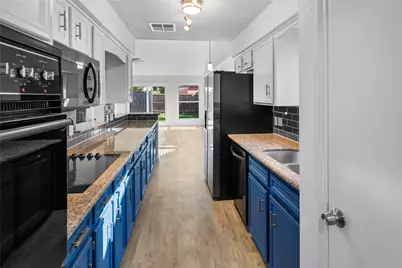 15803 Echo Hill Drive, Houston, TX 77059 - Photo 4