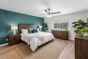 15803 Echo Hill Dr, Houston, TX 77059 - Photo 22