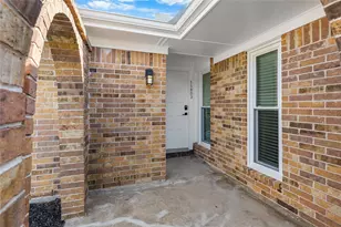 15803 Echo Hill Dr, Houston, TX 77059 - Photo 6
