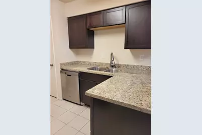 9350 Country Creek Drive #81, Houston, TX 77036 - Photo 6