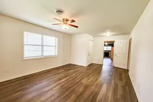 1307 Dwinnell St, Baytown, TX 77520 - Photo 16