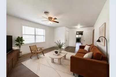 1307 Dwinnell Street, Baytown, TX 77520 - Photo 2
