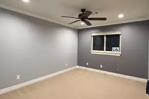 9770 Tappenbeck Dr, Houston, TX 77055 - Photo 12