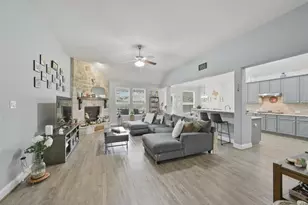 30014 Valley Terrace Dr, Fulshear, TX 77441 - Photo 10