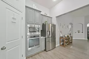 30014 Valley Terrace Dr, Fulshear, TX 77441 - Photo 16