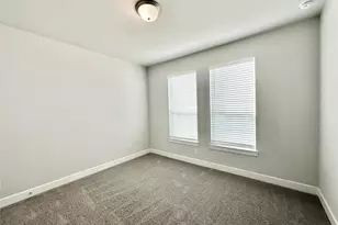 9218 Rocking Plain Ln, Cypress, TX 77433 - Photo 4