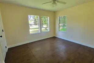 3 Lovers Ln, Dayton, TX 77535 - Photo 10