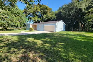 3 Lovers Ln, Dayton, TX 77535 - Photo 2