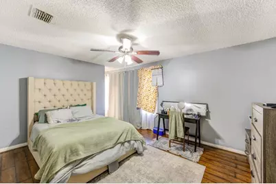 10815 Sageyork Drive, Houston, TX 77089 - Photo 14