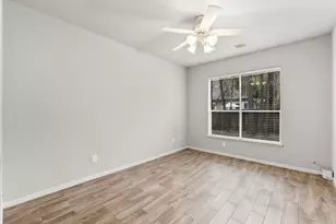 18 Maize Meadow Pl, Spring, TX 77381 - Photo 16