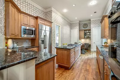 2814 Mid Lane, Houston, TX 77027 - Photo 18