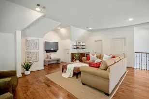 2814 Mid Ln, Houston, TX 77027 - Photo 36